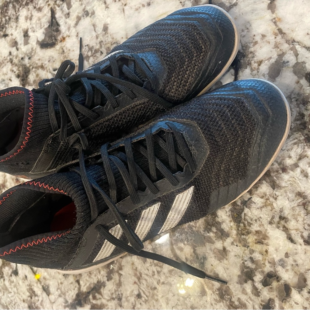 Adidas Size 7 Men’s Predator’s
